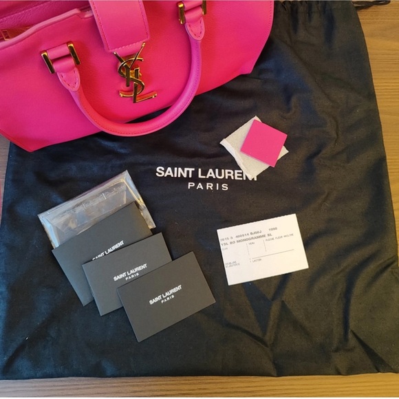 . Saint Laurent
Monogram Cabas leather handbag - Picture 7 of 9